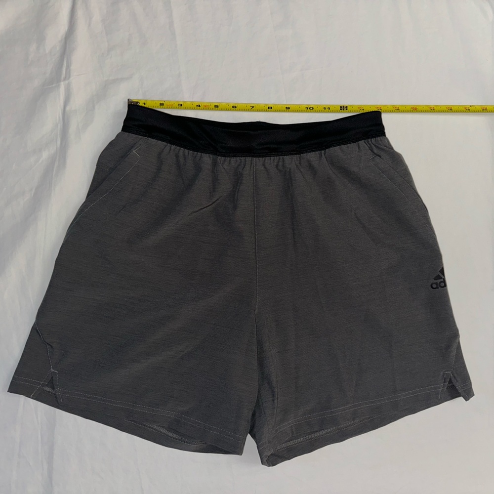 Adidas Men’s Axis Woven 6” Training/Athletic Shorts Grey; Medium; New With Tags